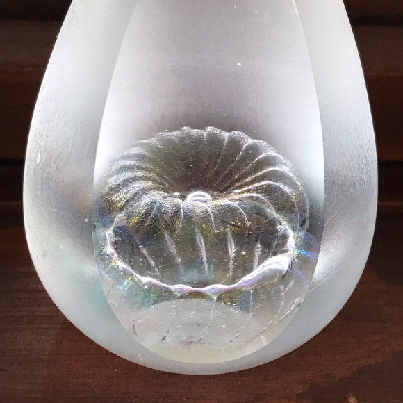Frosted Art Glass Paperweight Cut Window Iridescent Fountain Eickholt Style - Picture 3 of 11